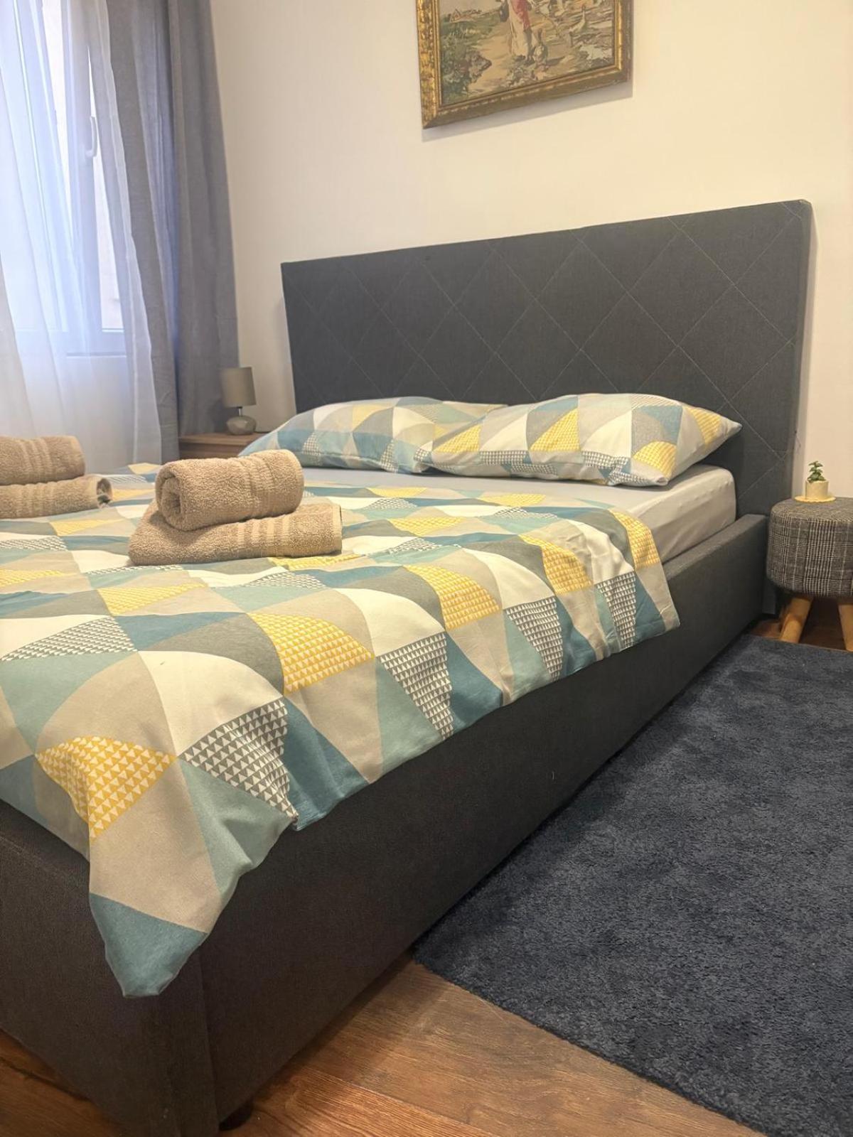 Mint 2 Zadar